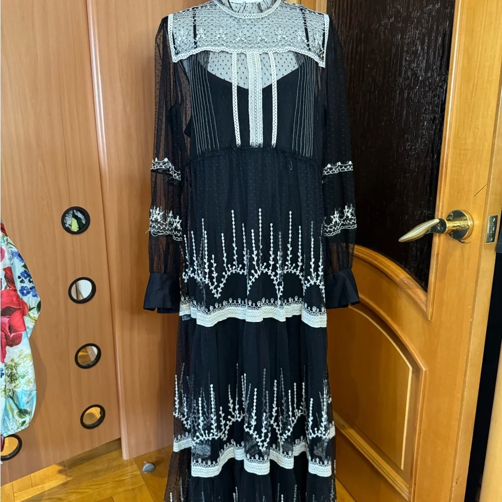 Zara Black and White embroidered Long Sleeve tule maxi Dress Sz XXL - Picture 13 of 16